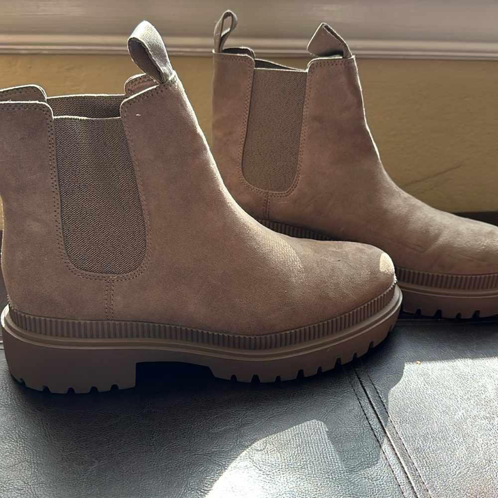 Grey booties